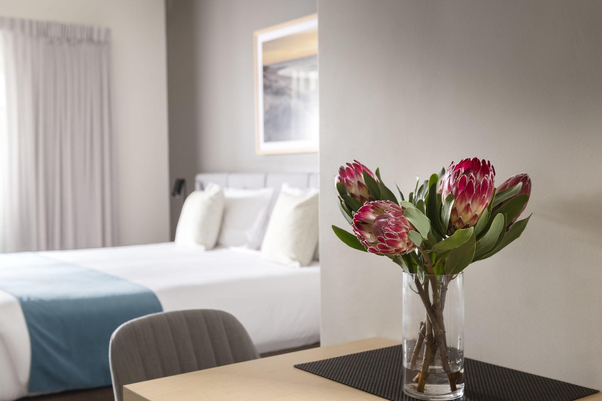 Quest Bunbury Aparthotel Exteriör bild
