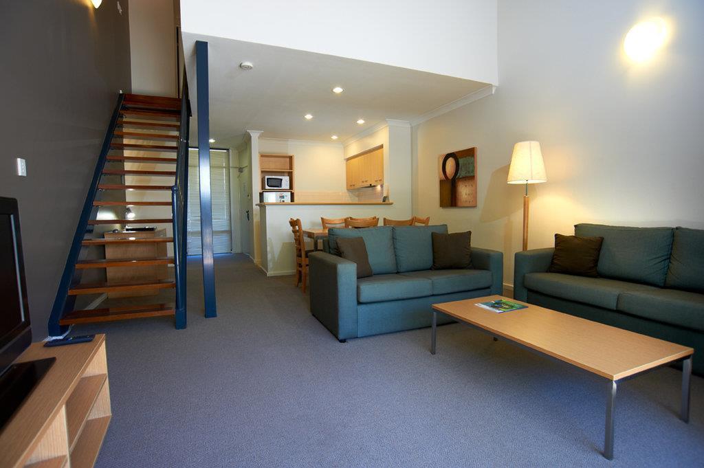Quest Bunbury Aparthotel Rum bild